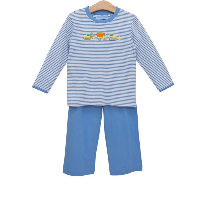 Fuel your little builder’s imagination with the Construction Trucks Pant Set by Trotter Street Kids. The cozy light blue striped top, decorated with lively construction truck appliqués, pairs perfectly with blue pants—ideal for adventurous toddlers ready to explore autumn days in style and comfort!