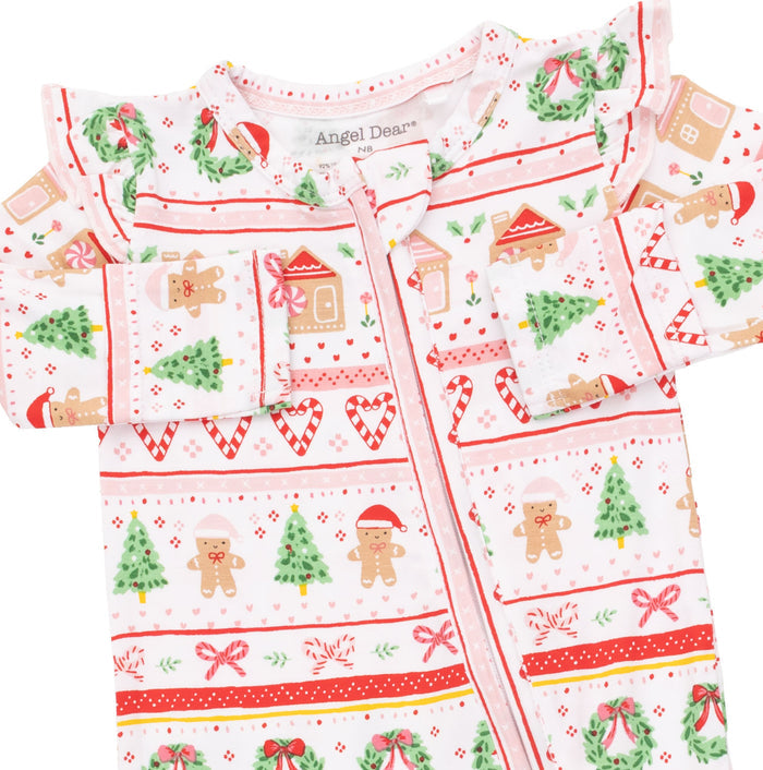 Angel Dear’s Gingerbread Fair Isle Pink combines cozy charm with practical design. This adorable footie and convertible romper features a festive gingerbread print, easy 2-way zipper access, and grows with your infant from newborn to 18 months—making holiday dressing effortless and joyful!