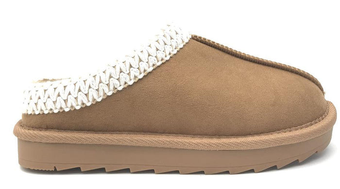 Girls Downee Suede Slip On Slipper from MIA GIrls Shoes. Features a suede slip on slipper with embroidered detail. Small platform sole.&nbsp;