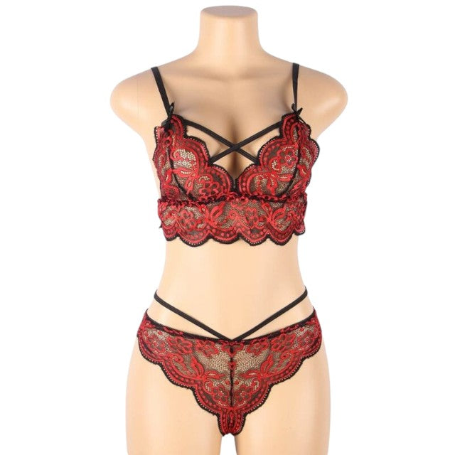 Lenjerie set 2 piese Subblime rosu si negru, model cu bustiera din dantela si chilot tanga, marime S/M