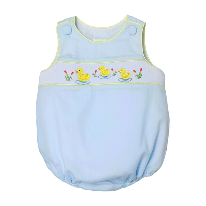 Dress your little one in the delightful Light Blue Duckies Sunsuit by Zuccini Kids! This charming sunsuit, adorned with playful ducks, is perfect for keeping your infant boy cool and comfortable during those sunny spring and summer days. Embrace adorable style and fun in every moment!