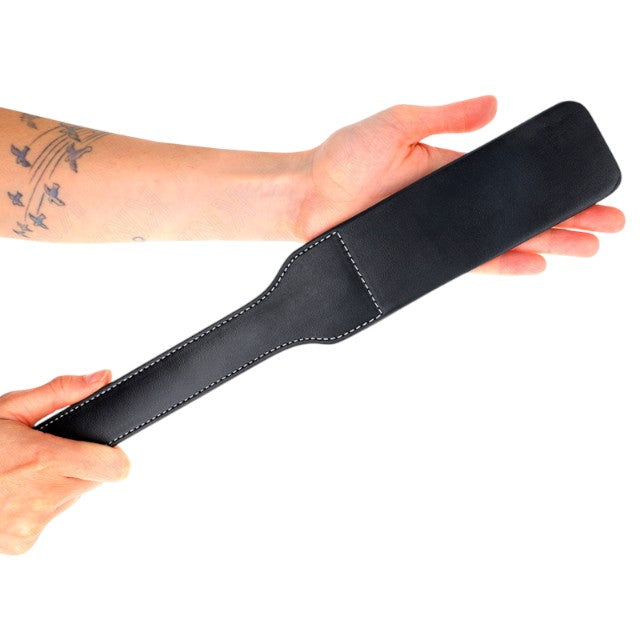 Paleta KINK - FINE LONG, pentru jocuri erotice BDSM, din piele, negru, 45.5 X 5.5 CM