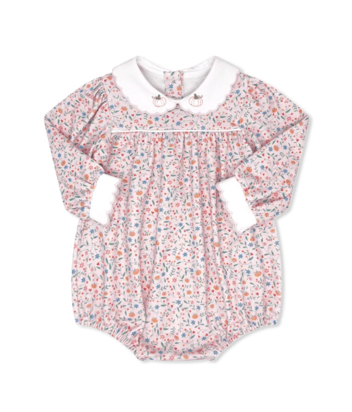 The Pumpkin Grove Floral Bubble by Lullaby Set is designed to celebrate your most cherished autumn moments! Created from cozy knit fabric with delicate pumpkin embroidery on the collar, this outfit is ideal for fall photos, Thanksgiving celebrations, and creating unforgettable memories with family!