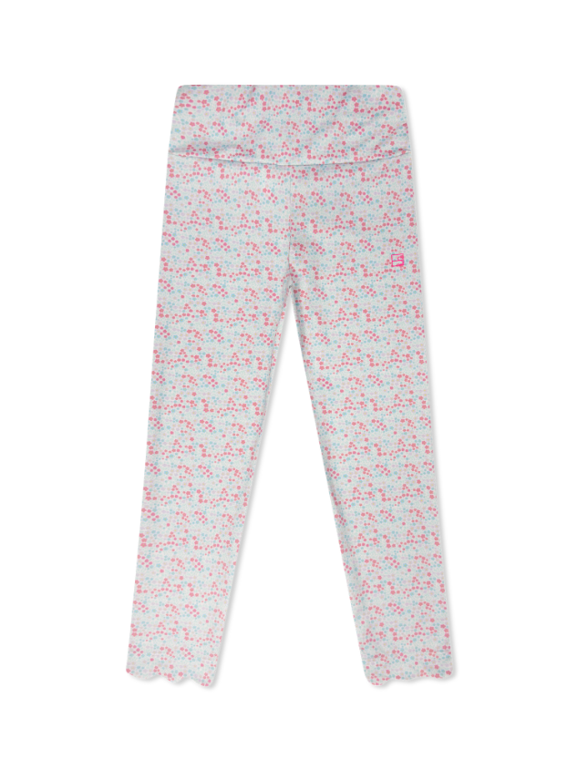 Step into joy with Sadie Scallop Leggings in Petal Play! The delicate floral print and scalloped edges bring playful charm and comfort, perfect for tween girls who want to express their vibrant spirit every day. Ready to bloom with every move!